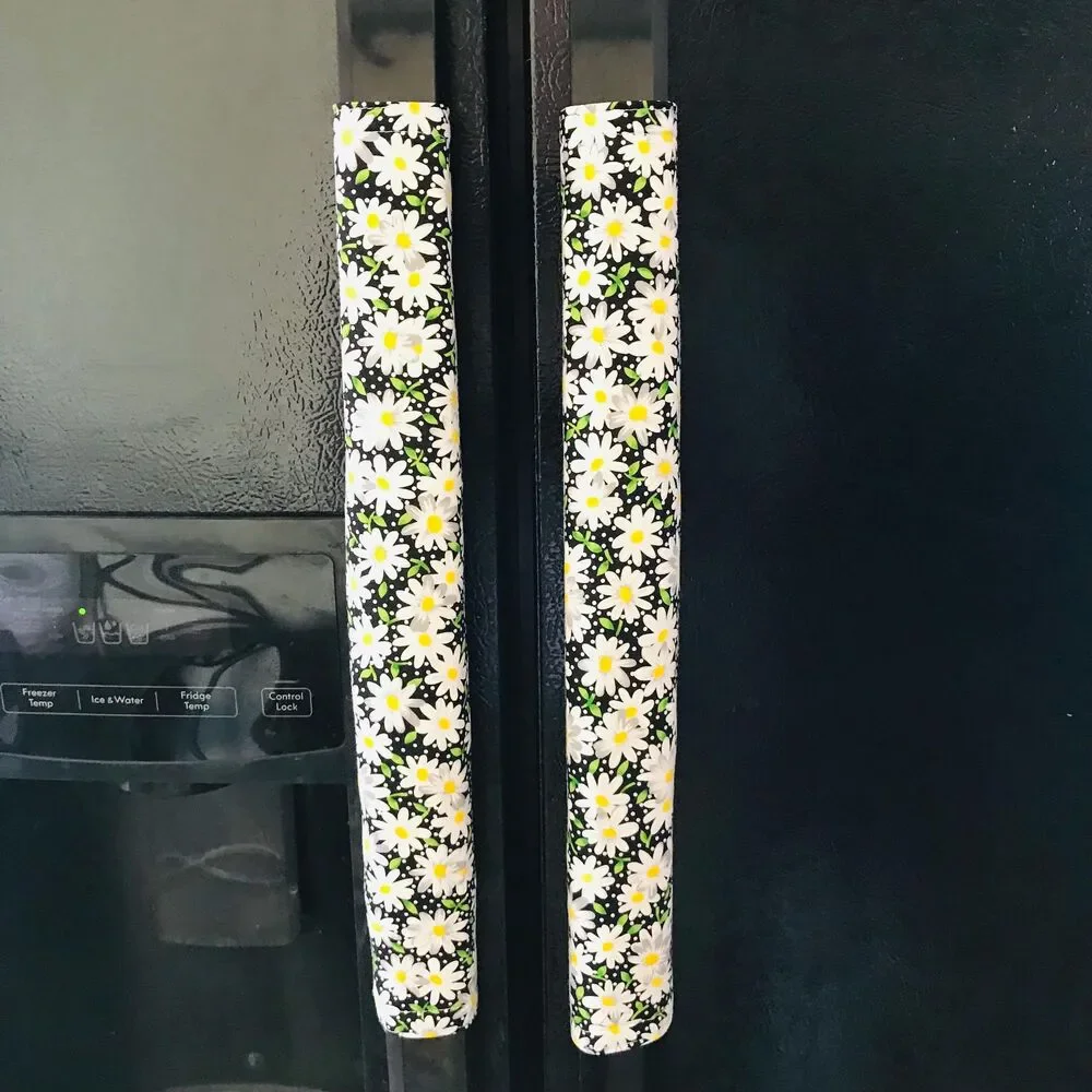 Refrigerator Door Handle Covers, Reversible! Black Daisy and Dots Kitchen 14x5